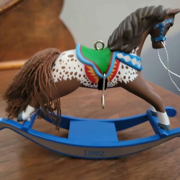 Vintage 1992 Hallmark Rocking Horse Collector's Series - Picture 4 of 6
